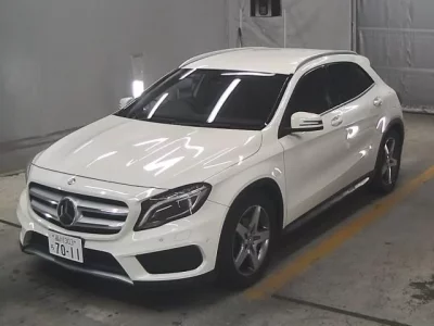 Mercedes-Benz GLA CLASS