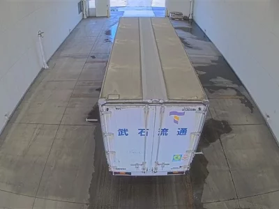 Nissan TRUCK
