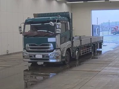 Nissan TRUCK
