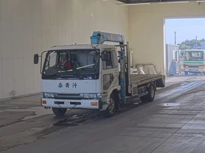 Nissan TRUCK