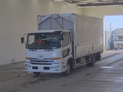 Nissan CONDOR