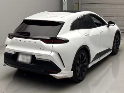 Toyota CROWN SPORT