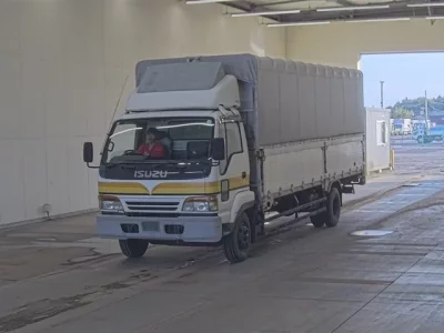 Isuzu JUSTON