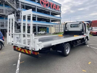 Mazda TITAN