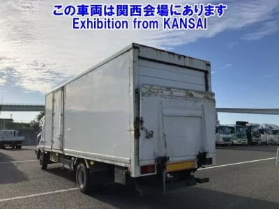 Mitsubishi FUSO FIGHTER