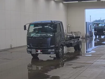 Mitsubishi FUSO FIGHTER