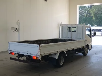 Nissan ATLAS