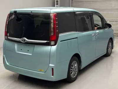 Toyota ESQUIRE
