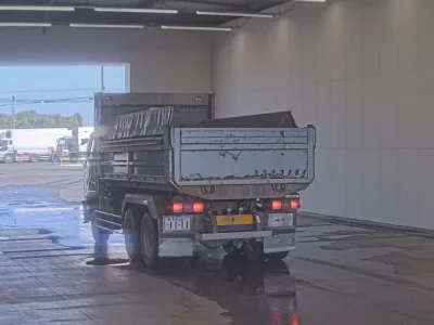 Mitsubishi FUSO FIGHTER