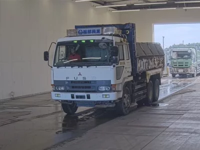 Mitsubishi FUSO TRUCK