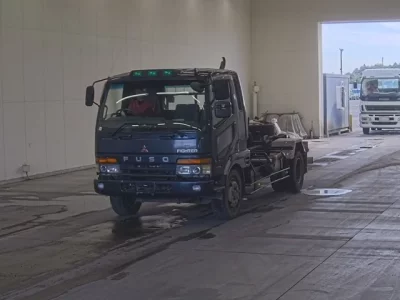 Mitsubishi FUSO FIGHTER