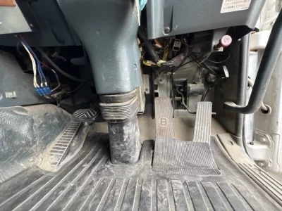 Nissan TRUCK