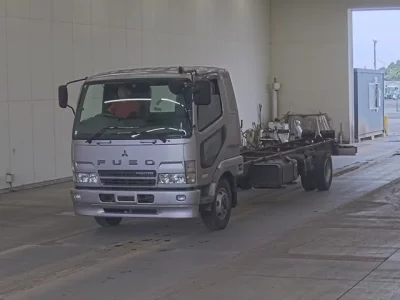 Mitsubishi FUSO FIGHTER