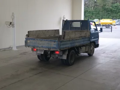 Mazda TITAN