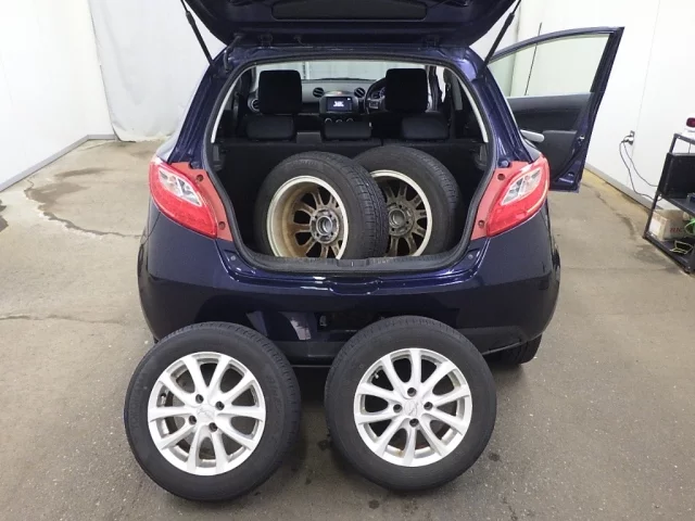 Mazda DEMIO