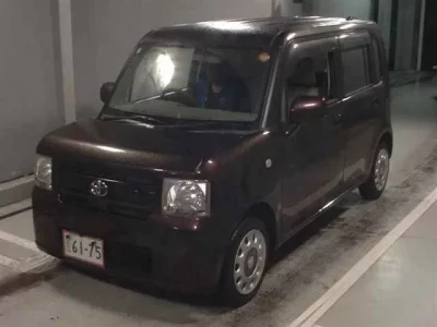 Toyota PIXIS SPACE