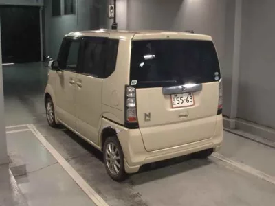 Honda N BOX