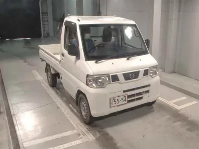 Nissan CLIPPER TRUCK