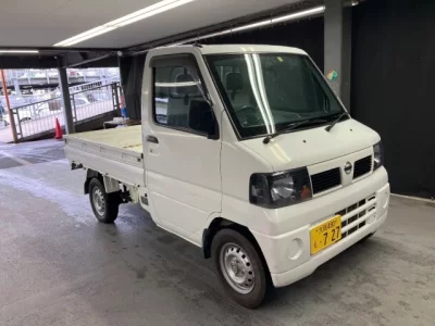 Nissan CLIPPER TRUCK