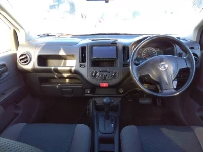 Nissan AD