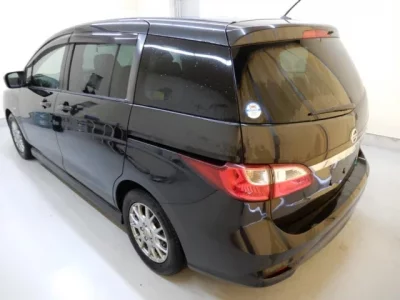 Nissan LAFESTA