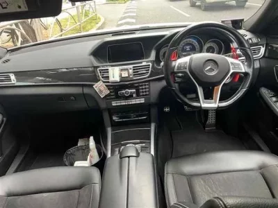 Mercedes-Benz E CLASS WAGON