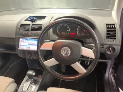 Volkswagen CROSS POLO