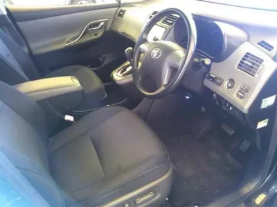 Toyota MARK X ZIO