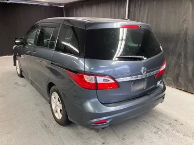 Nissan LAFESTA