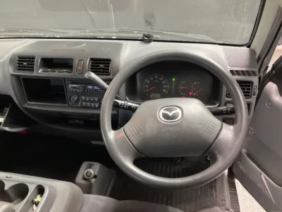 Mazda BONGO VAN