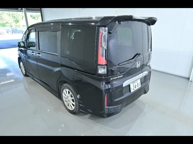 Honda STEP WAGON