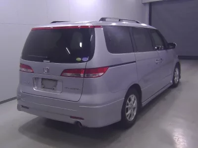 Honda ELYSION