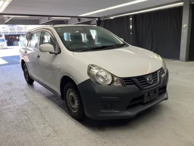 Nissan AD