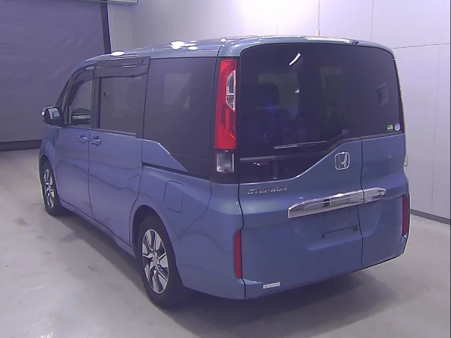 Honda STEP WAGON