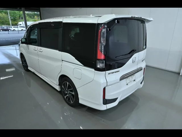 Honda STEP WAGON