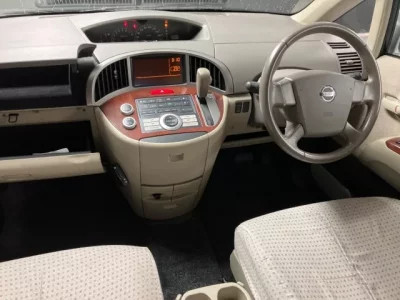 Nissan PRESAGE