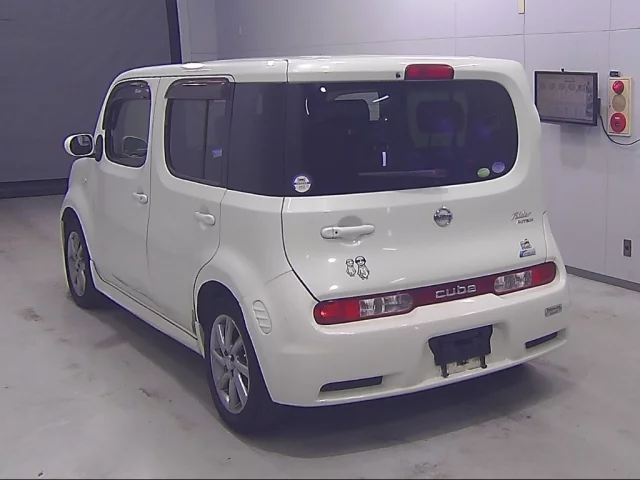 Nissan CUBE