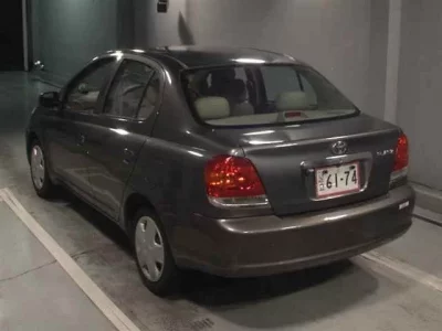 Toyota PLATZ