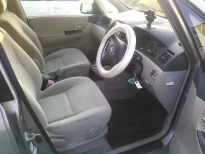 Toyota COROLLA SPACIO