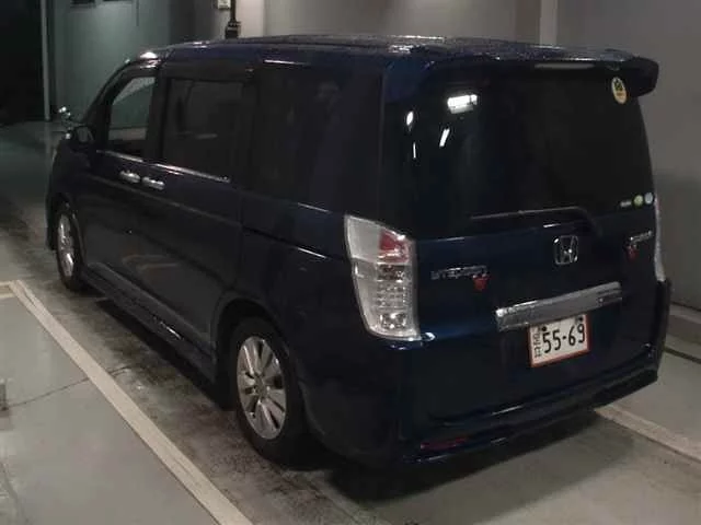 Honda STEP WAGON