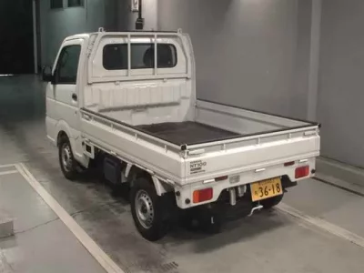Nissan CLIPPER TRUCK