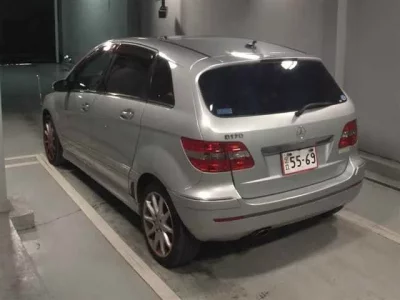 Mercedes-Benz B CLASS