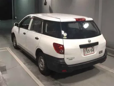Nissan AD