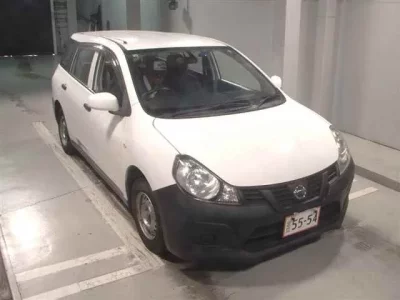 Nissan AD