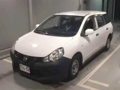Nissan AD