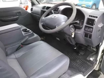 Mazda BONGO VAN