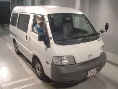 Mazda BONGO VAN