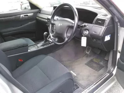 Nissan GLORIA