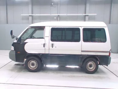 Mazda BONGO VAN