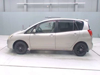 Toyota COROLLA SPACIO